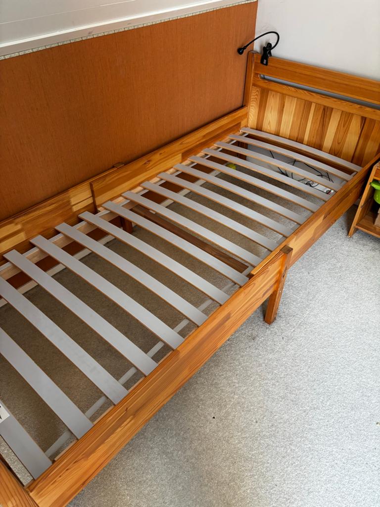 GRATIS IKEA TROFAST meegroeibed, Ophalen, 90 cm, Eenpersoons, Bruin
