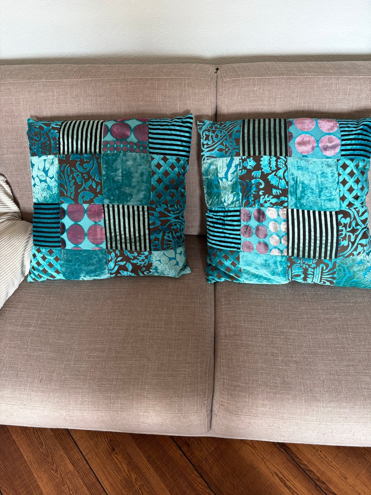 Set van 2 decoratieve kussens met patchwork design, Overige merken, Gebruikt, Meerkleurig, Met print
