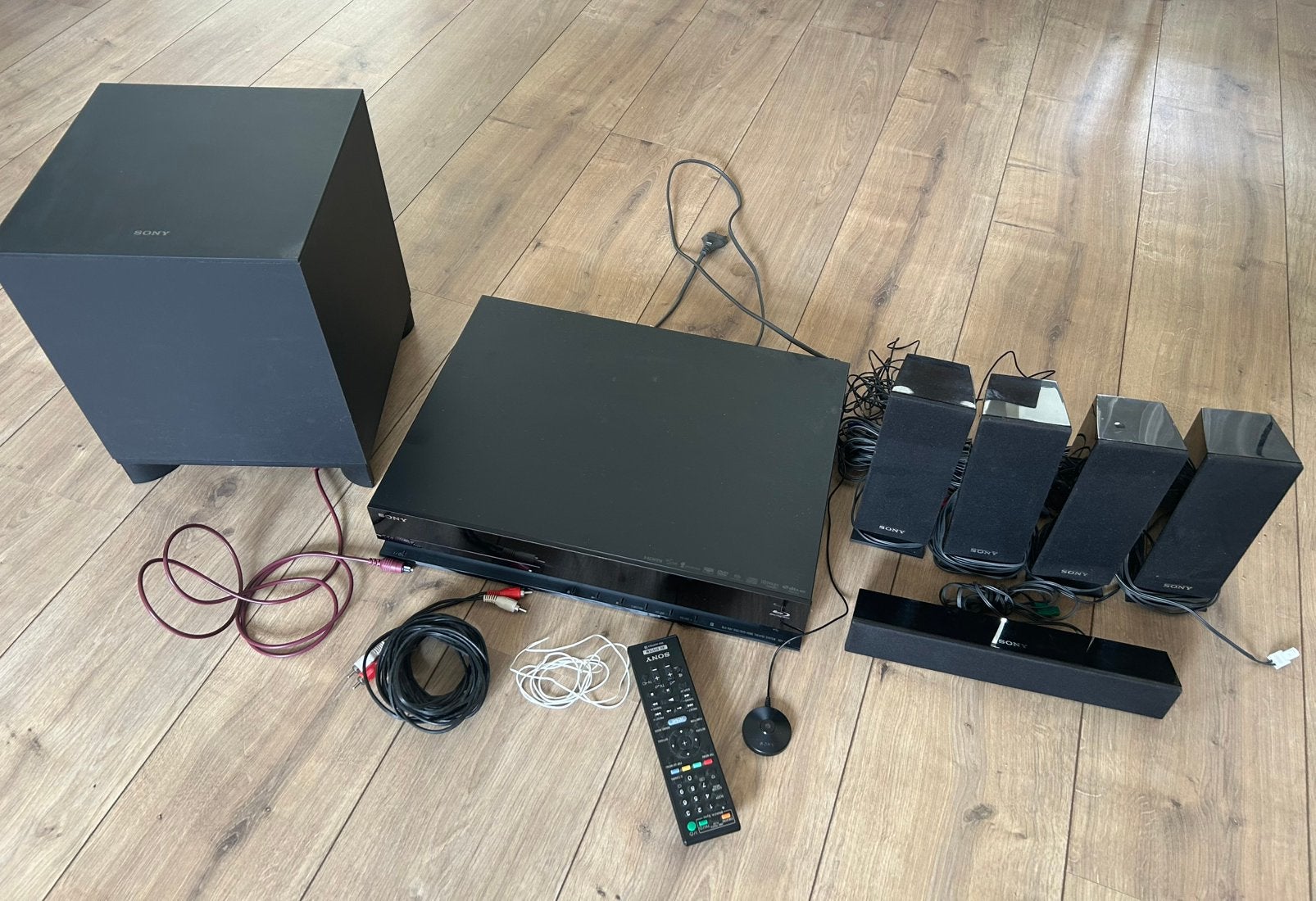 Sony Blu-ray Home Cinema Set HBD-E370 – 5.1 Surround, Ophalen, Blu-ray-speler, 70 watt of meer, Zo goed als nieuw