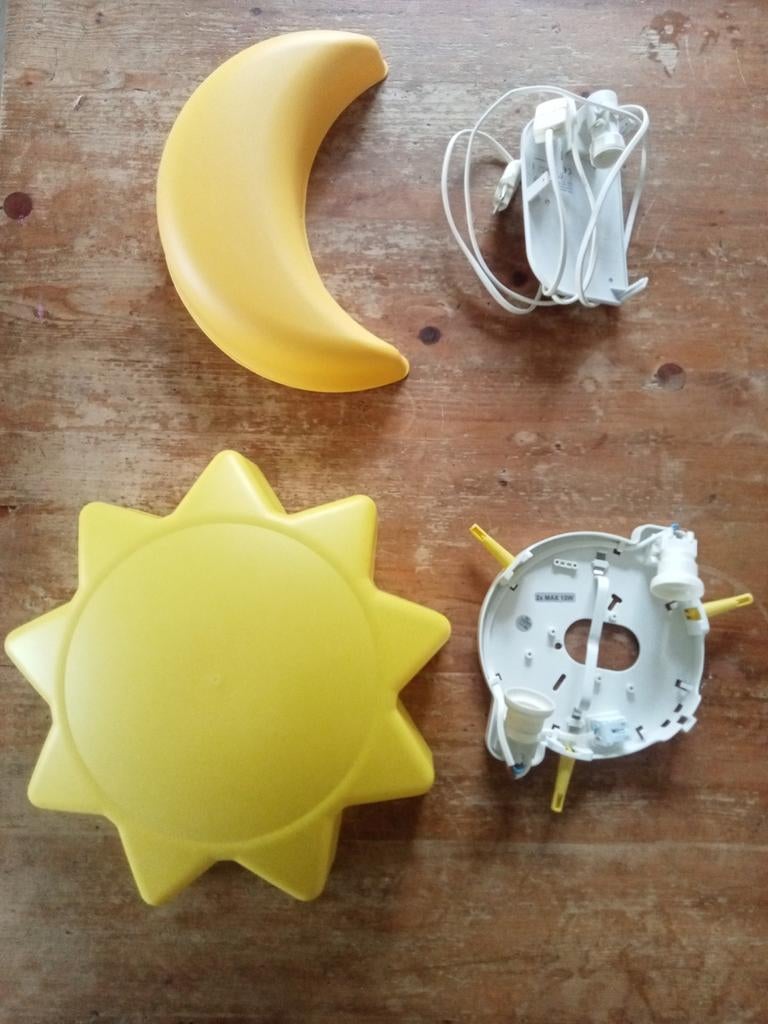Lampen, zon en maan van Ikea, Ophalen of Verzenden, Gebruikt, Kunststof, Kinderkamer, Speels