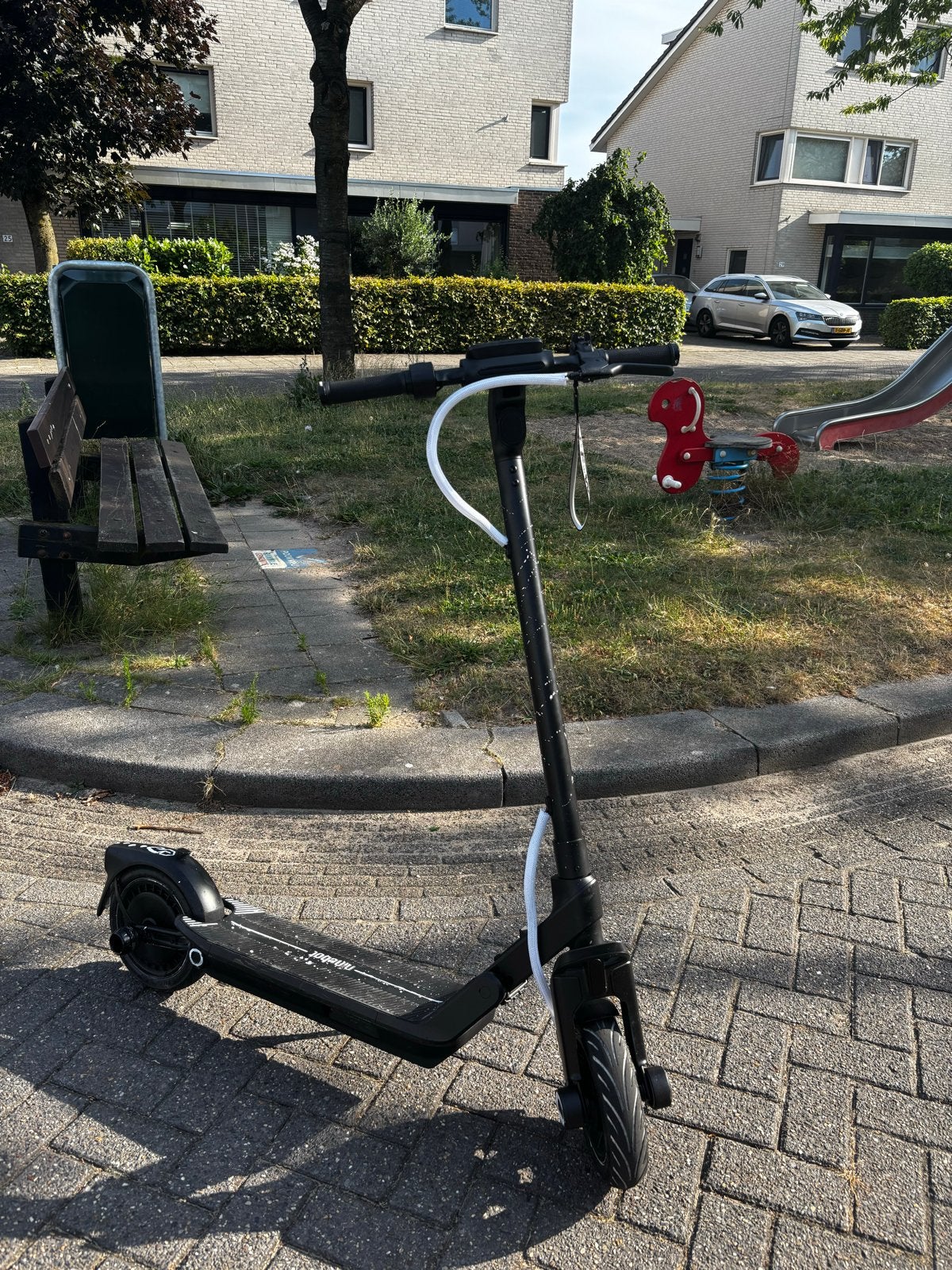 Ninebot E3 E-step - 1100km, 25km/u, custom, Fietsen en Brommers, Ophalen of Verzenden, Gebruikt, Elektrische step (E-scooter)