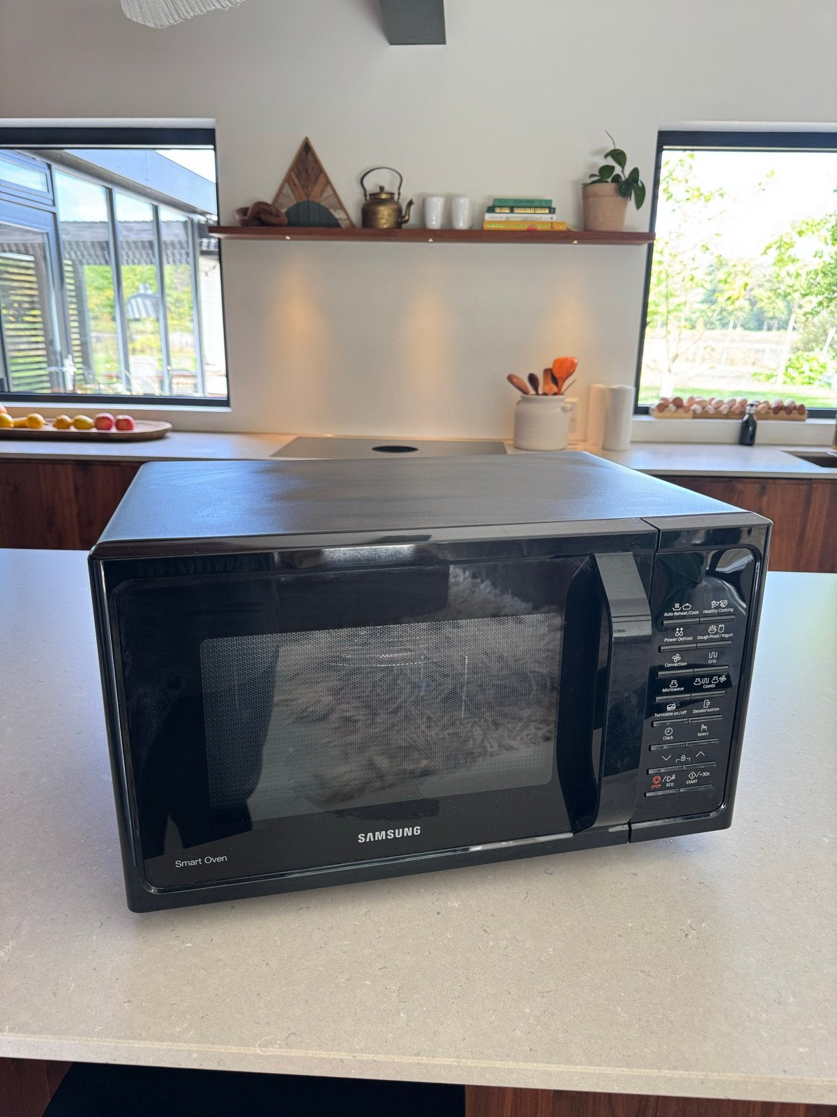Samsung MC28H5015AK Smart Oven - Zo goed als nieuw, Witgoed en Apparatuur, Ophalen, Hete lucht, Vrijstaand, Samsung