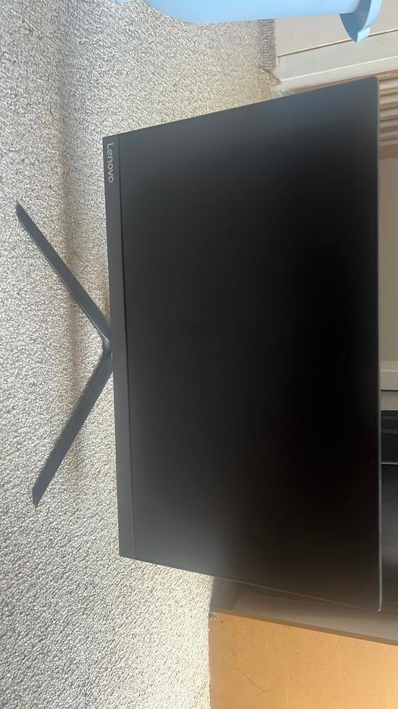 Lenovo 75 hz schrem, Ophalen, Zo goed als nieuw