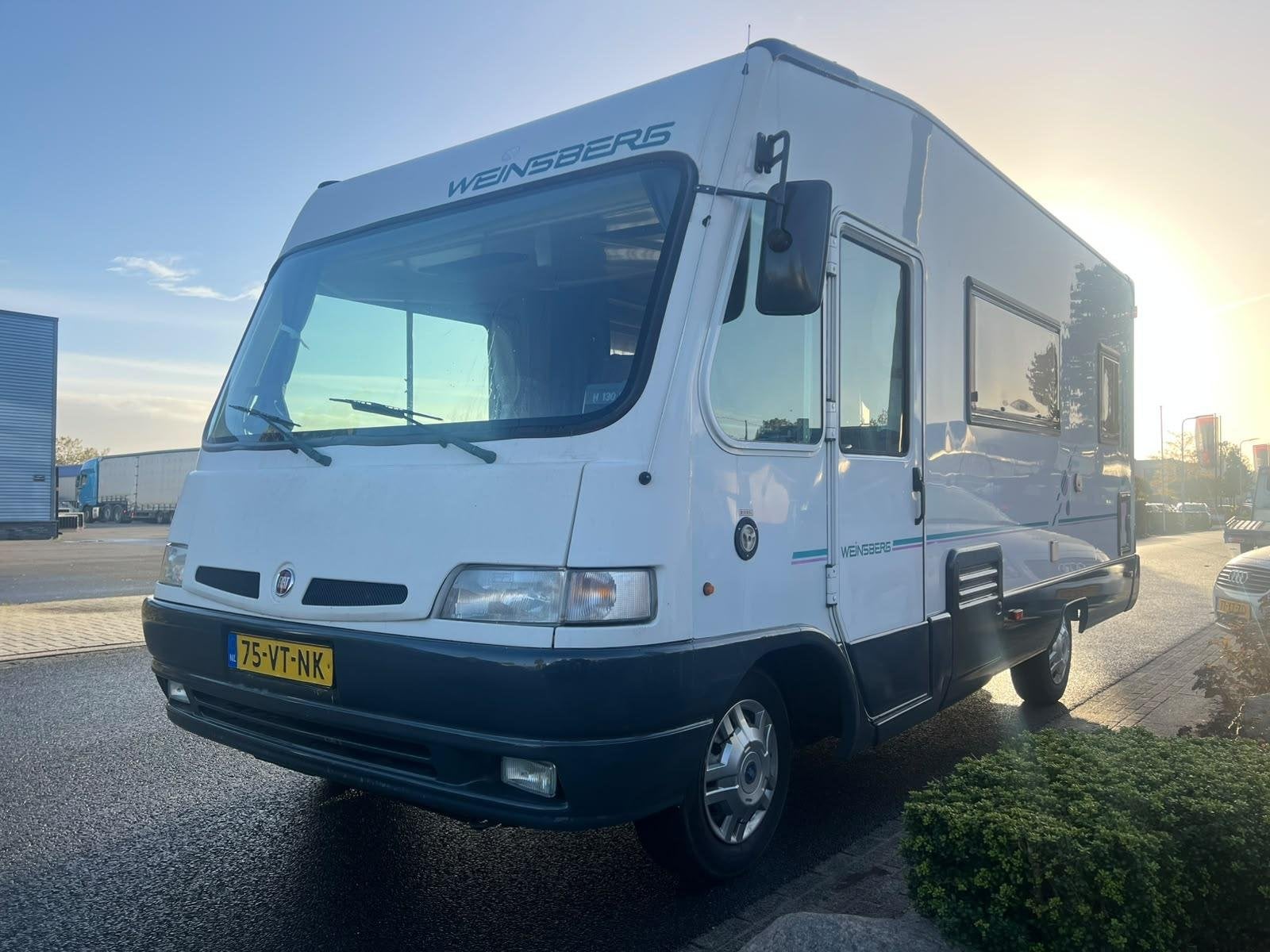 Fiat Ducato 230 Weinsberg Komet | Cassete Luifel | Fietsendr, Reservewiel, Fietsendrager, Bedrijf, Fiat