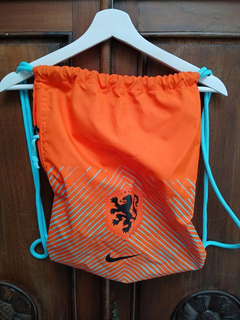 Nike Oranje Sporttasje met KNVB logo, Maat XL, Ophalen of Verzenden, Zo goed als nieuw