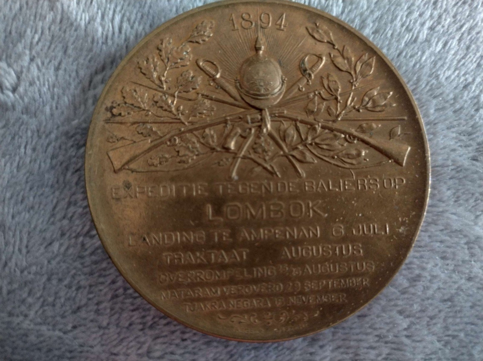 Brons 1894 Nederlandse Expeditie tegen de Baliërs op Lombok, Postzegels en Munten, Penningen en Medailles, Ophalen of Verzenden