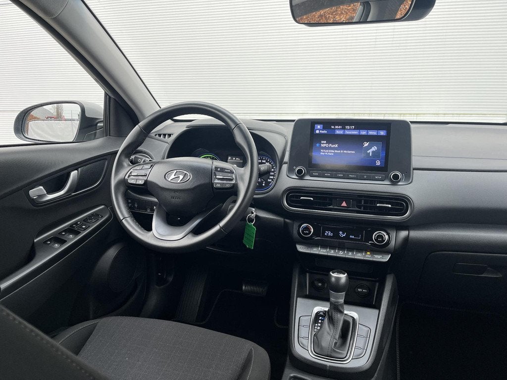 Hyundai Kona 1.6 GDI HEV Comfort / Airco (automatisch) / App, Auto's, Stof, Gebruikt, Euro 6, 2 kWh