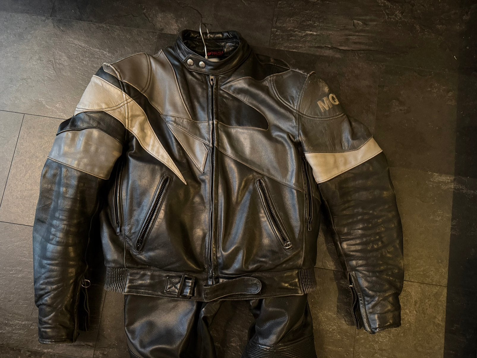 Kastopruiming Leren motorjas MQP maat 52 motor jas jack, Ophalen, Tweedehands, Dames, Jas | leer