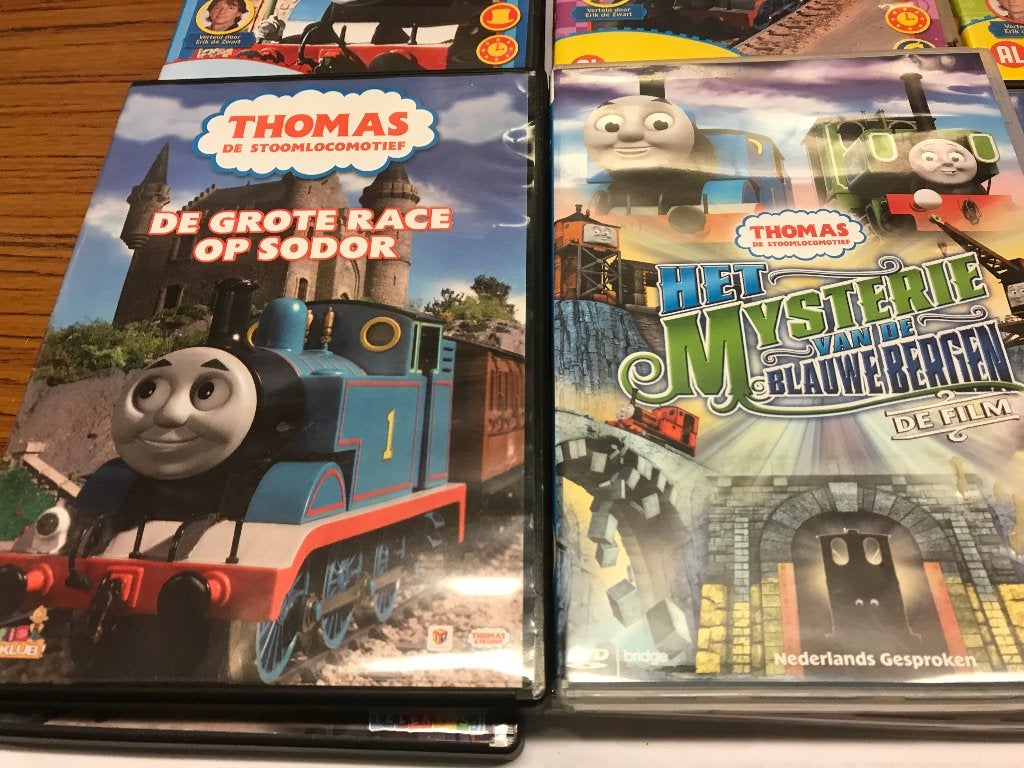 T.K nog 15 DVD' s van Thomas de Stoomlocomotief zie lijst, Alle leeftijden, Ophalen of Verzenden, Gebruikt, Tv-serie