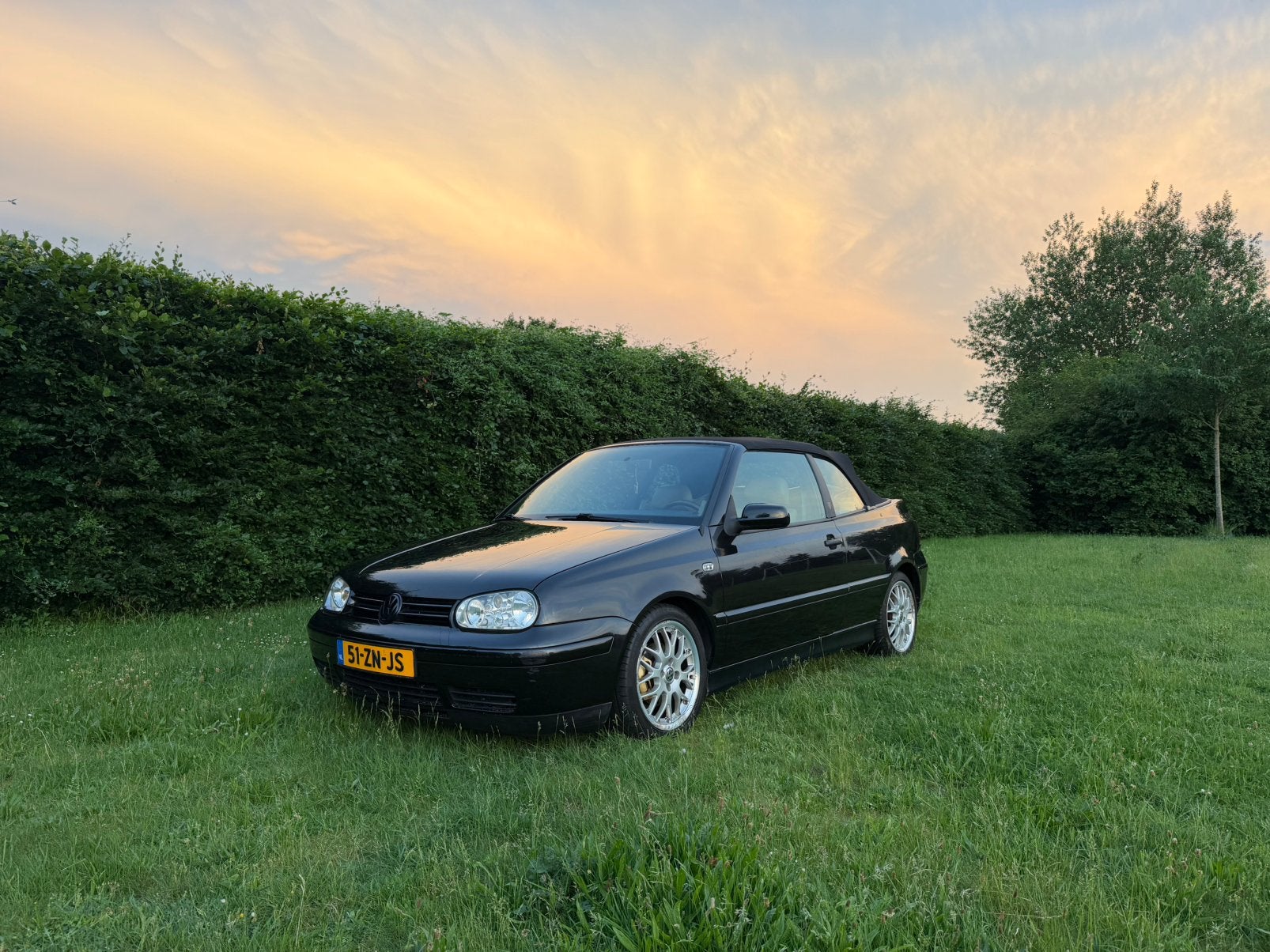 Volkswagen Golf 3,5 Cabrio, Auto's, Volkswagen, 4 cilinders, 4 stoelen, Zwart, Leder