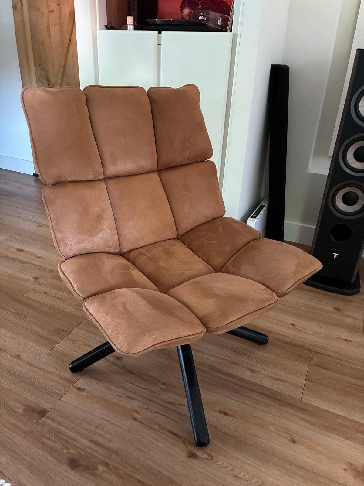 Comfortabele draaibare fauteuil, Huis en Inrichting, Stoelen, Ophalen, Bruin, Zo goed als nieuw, Eén