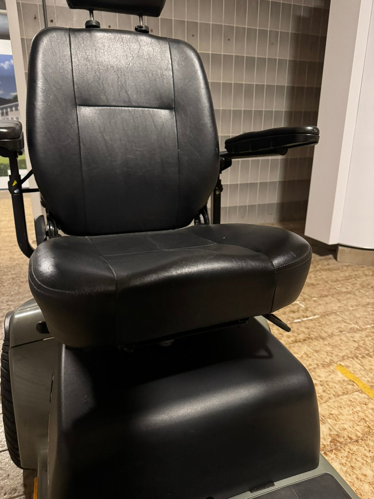 Scootmobiel, Auto-onderdelen, Interieur en Bekleding, Gebruikt, Ophalen