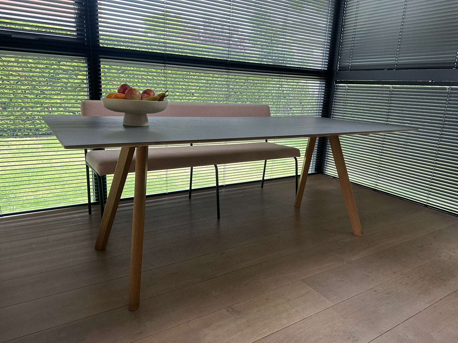 Hay eetkamertafel, Ophalen, Gebruikt, 4 tot 6 stoelen