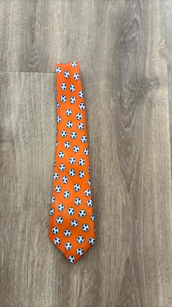 ORANJE  STROPDAS MET VOETBALPRINT  ( NIEUW ), Ophalen, Nieuw