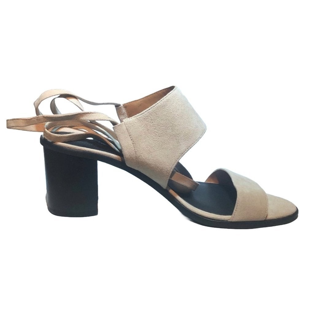 WHAT FOR maat 39 beige suède/leer sandaal - gratis verzenden, Kleding | Dames, Info@whatfor-shoes.nl, Verzenden, Beige, Nieuw