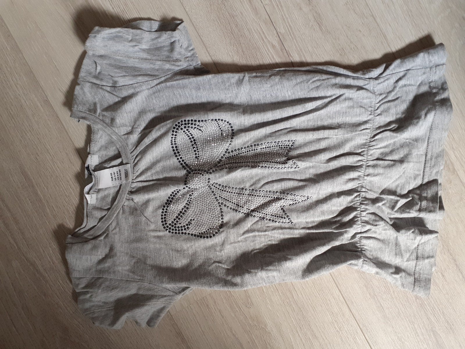 Grijs shirtje met pailetten maat 110, Kinderen en Baby's, Kinderkleding | Maat 110, Ophalen of Verzenden, Gebruikt, Meisje, Shirt of Longsleeve