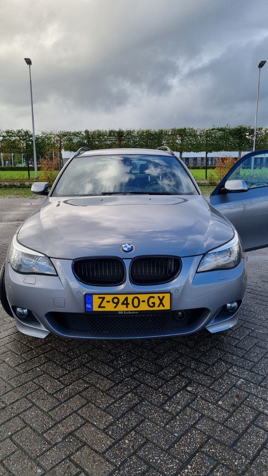 BMW 5-Serie 3.0 XI 530 100dkm 2de eig. vol opties, Automaat, Dealer onderhouden, Zwart, 2000 kg