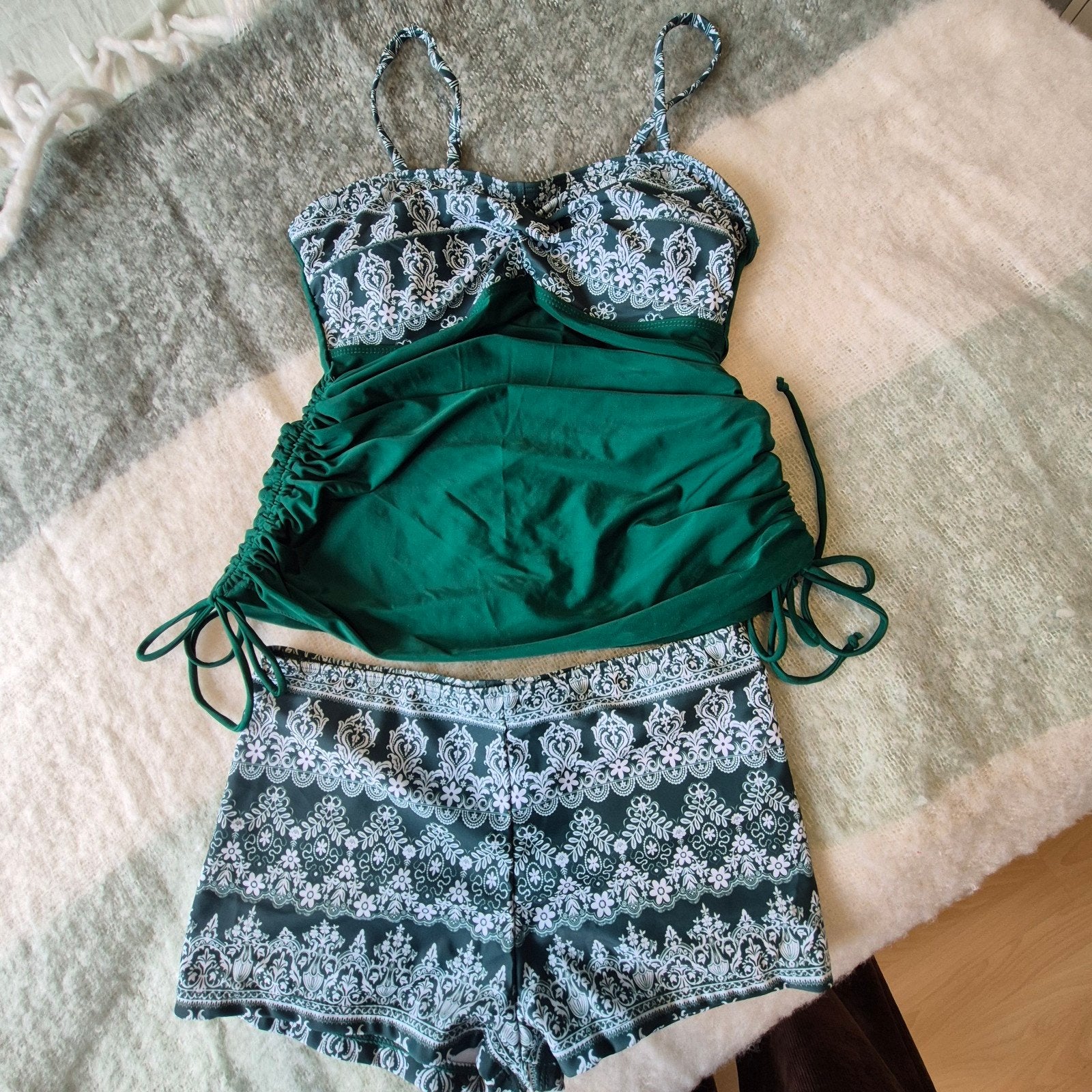 Groene tankini maat 40, zo goed als nieuw, Kleding | Dames, Badmode en Zwemkleding, Ophalen of Verzenden