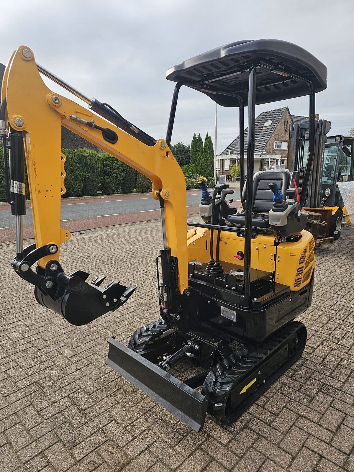 Tk nieuwe 1.5 tons minigraver merk JPC, Ophalen of Verzenden, Graafmachine