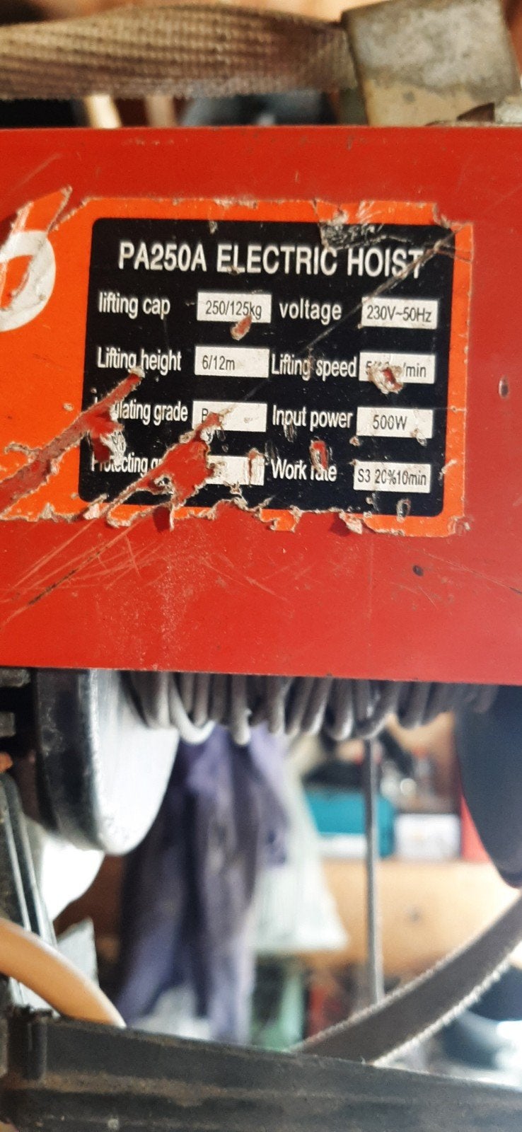 Goed werkende elektrische lier PA250A - 250/125kg, Ophalen, Gebruikt, Elektrisch