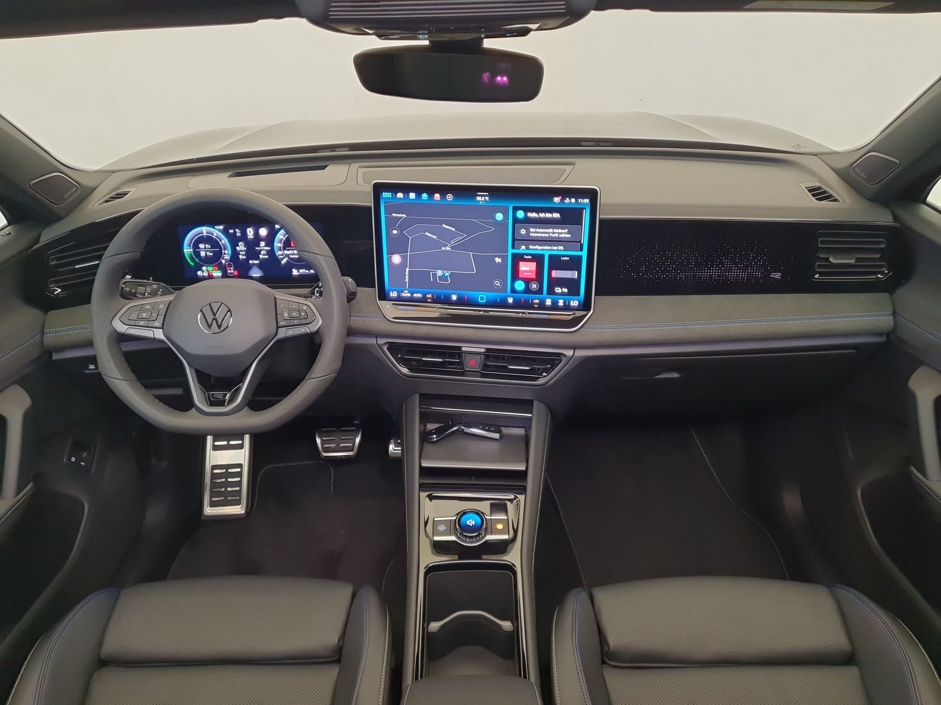 Volkswagen Tiguan 1.5 eHybrid 272pk DSG/AUT R-Line Edition W, Auto's, Volkswagen, 12 maanden, 1498 cc, Zwart, 4 cilinders