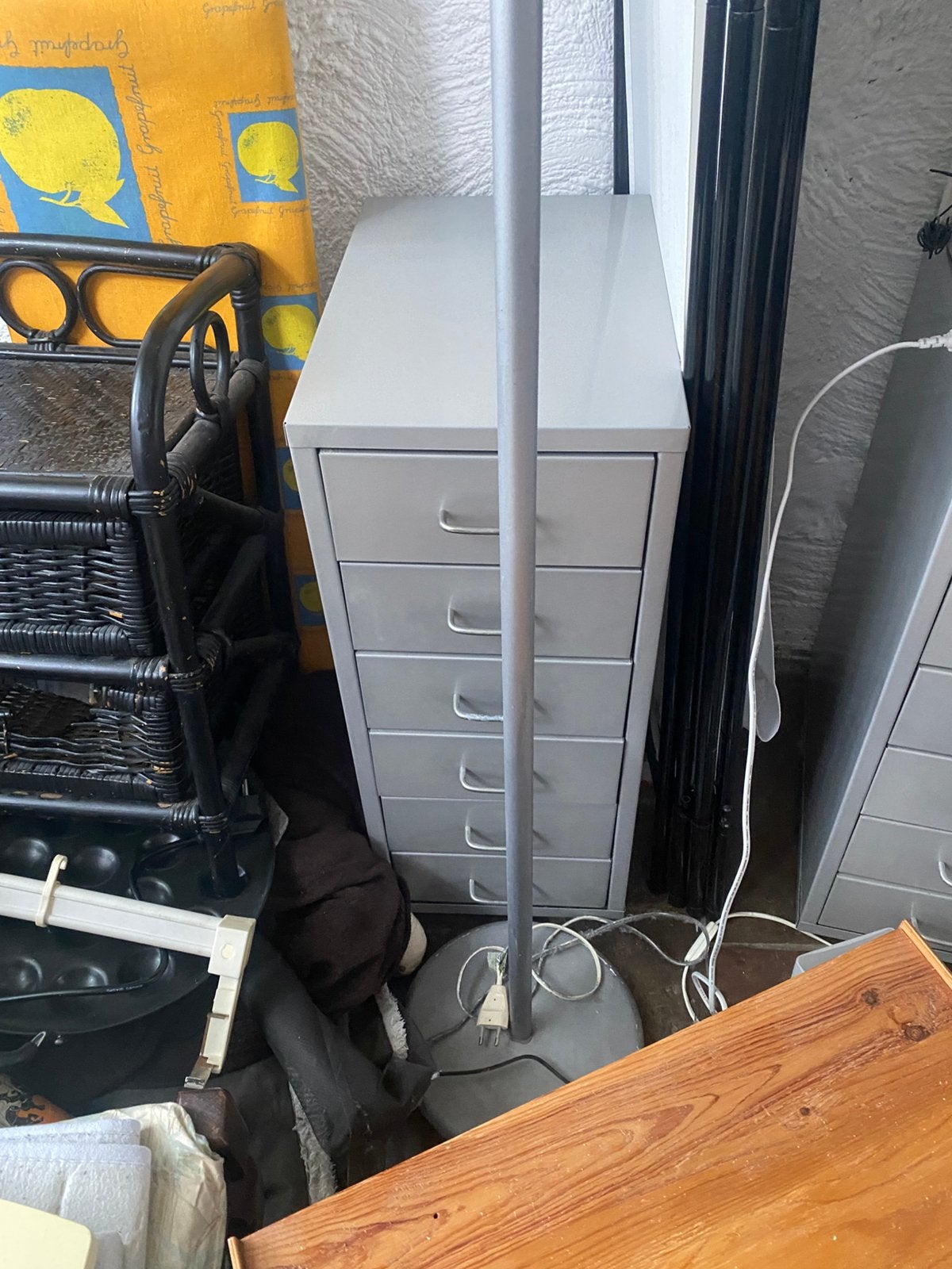 Gratis metalen bureaukastje, Ophalen of Verzenden, Zo goed als nieuw