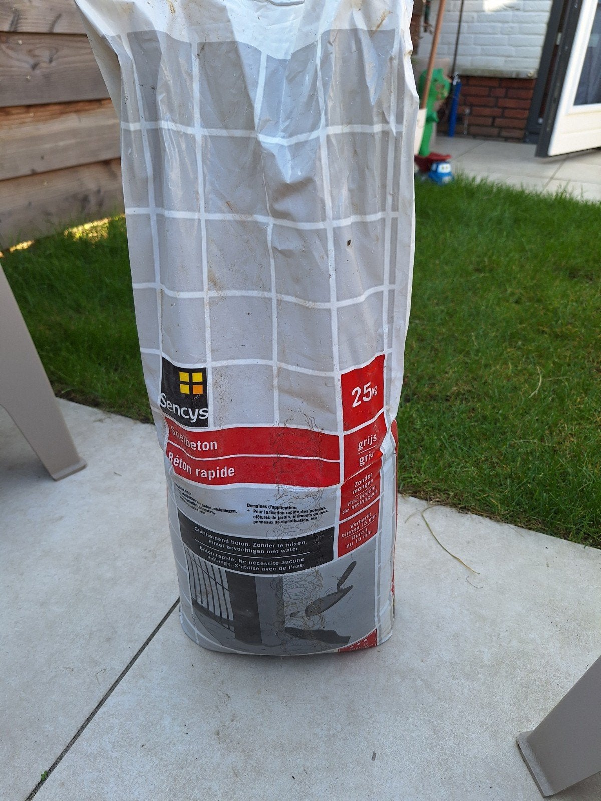 Sencys Snelbeton 25 kg - Grijs, Doe-het-zelf en Verbouw, Ophalen, Nieuw
