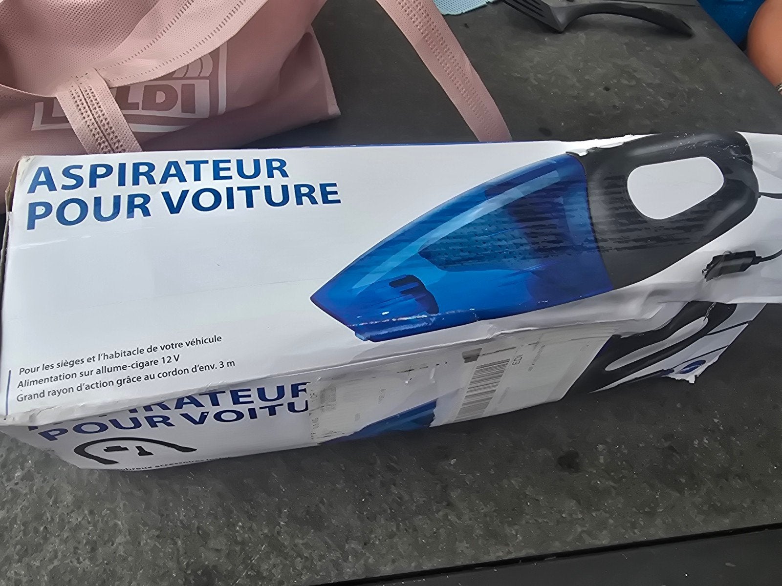 Auto stofzuiger 12V - Nieuw in doos (DOOS 9), Auto diversen, Ophalen of Verzenden, Nieuw