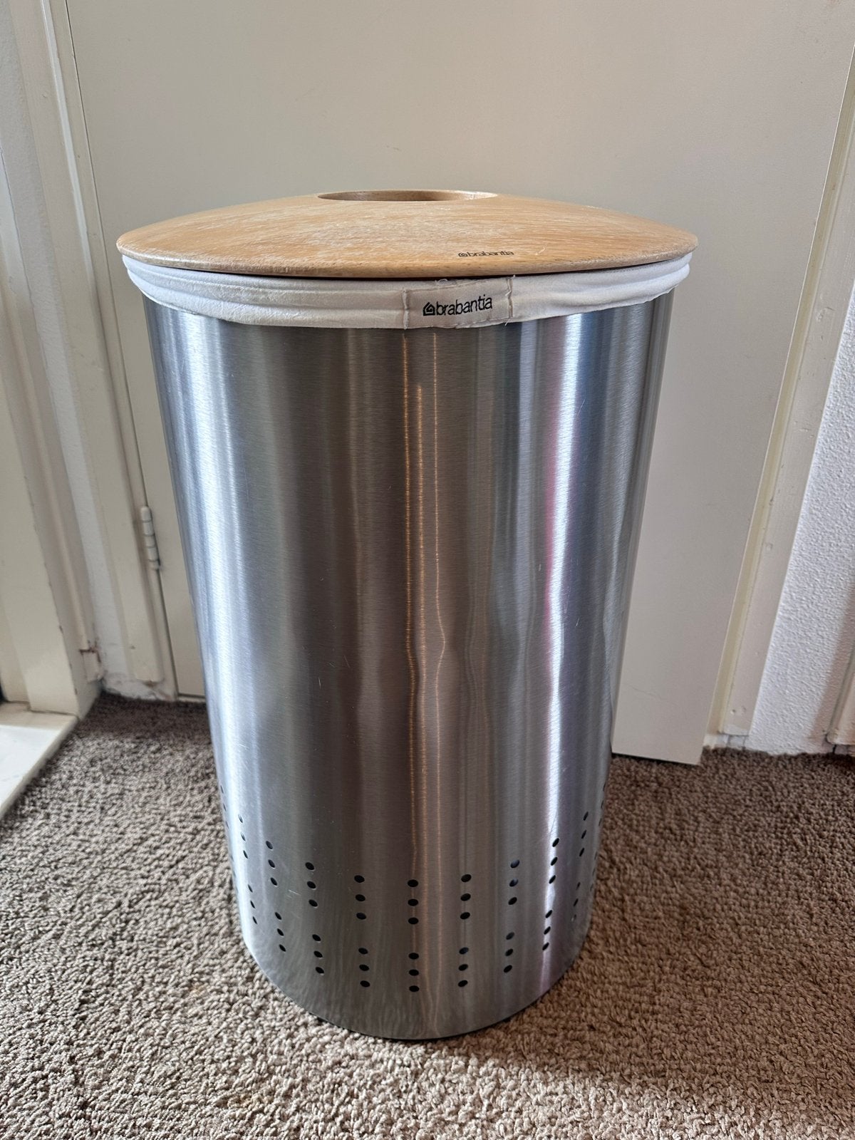 Brabantia Wasmand - RVS met houten deksel, Gebruikt, Ophalen of Verzenden, Wasmand, Brabantia