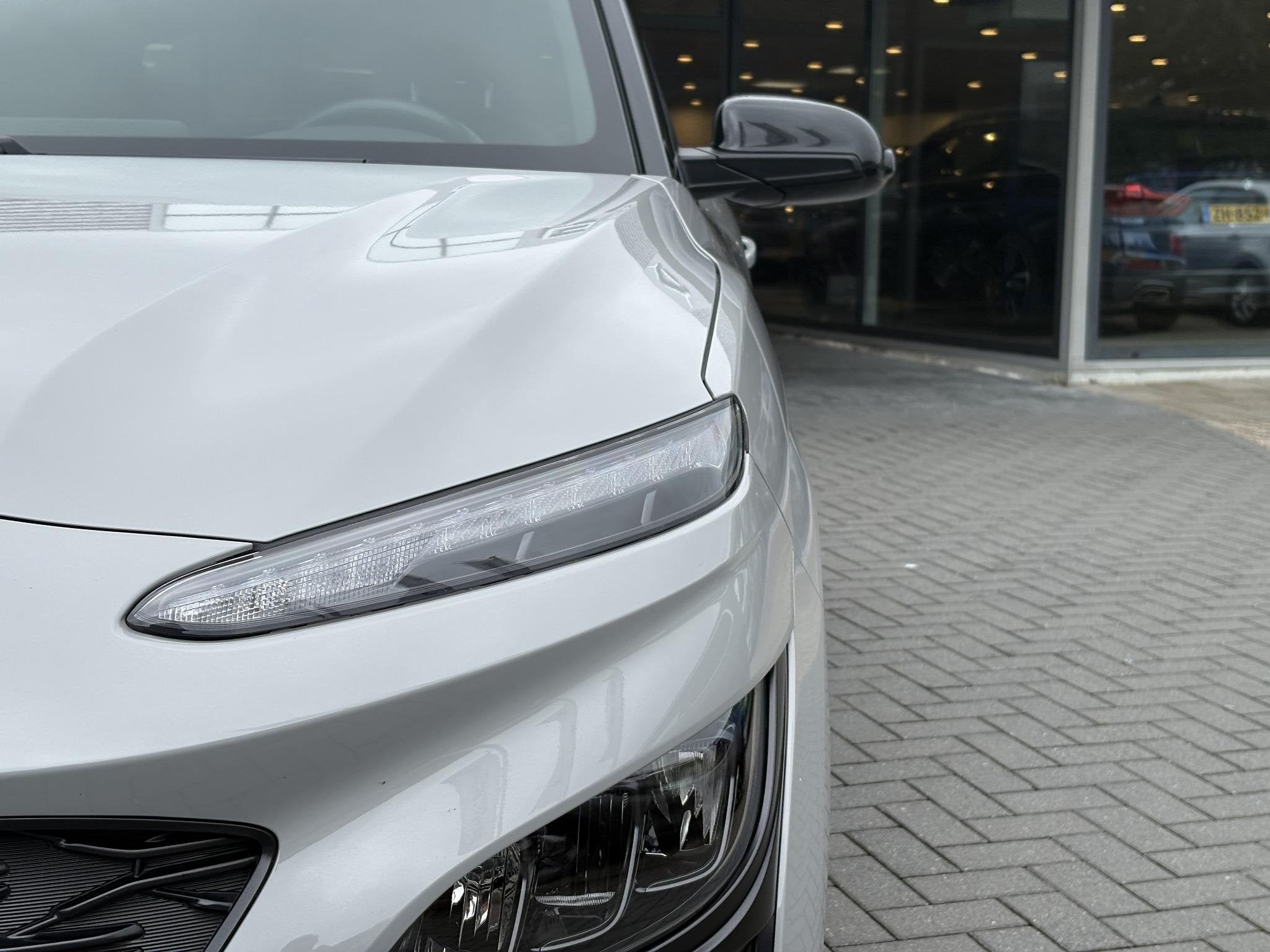 Hyundai Kona 1.0 T-GDI N Line | Trekhaak | Stoelventilatie &, Auto's, Voorwielaandrijving, Dealer onderhouden, Gebruikt, Euro 6