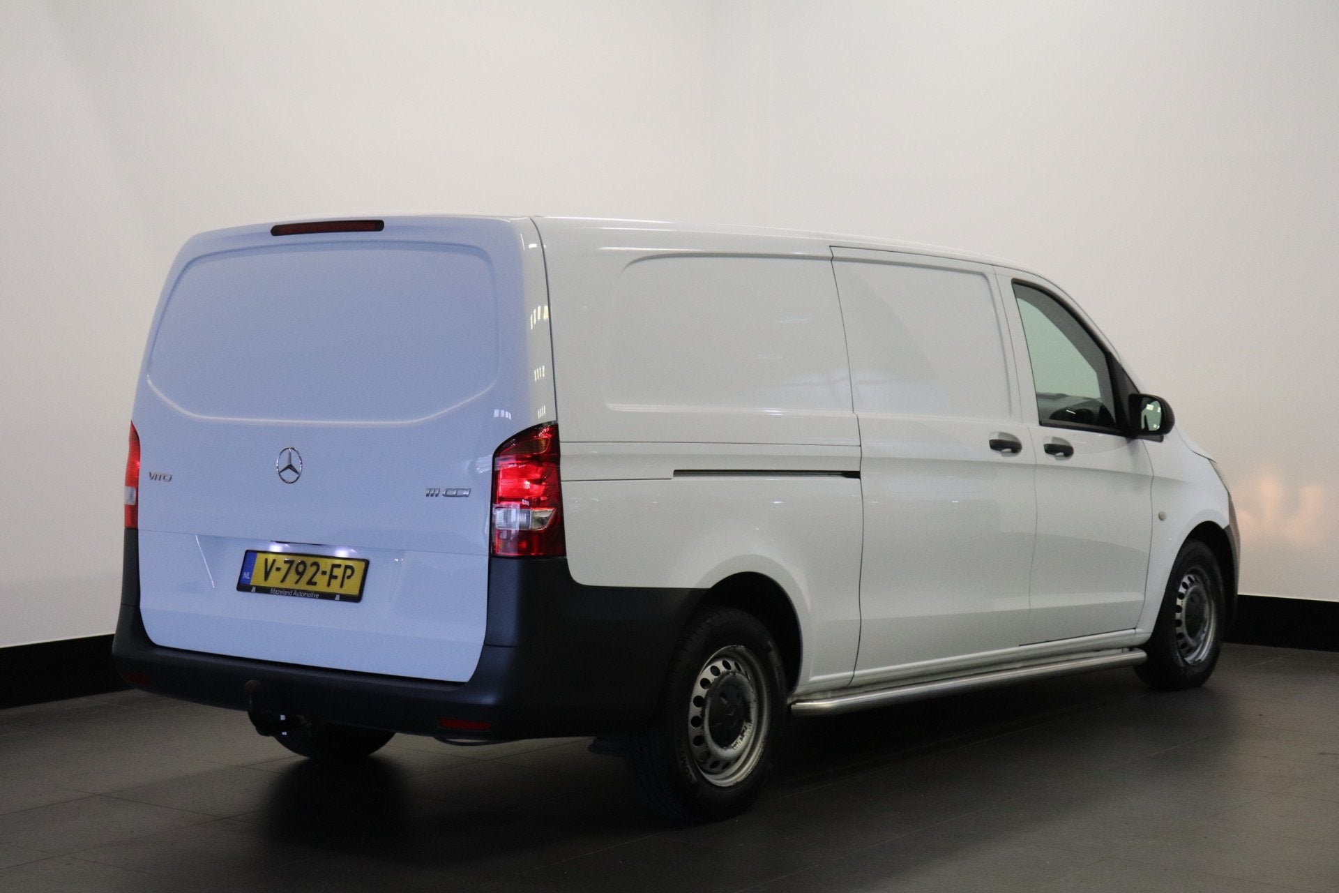 Mercedes-Benz Vito 111 CDI XL EURO 6 - Airco - Camera - Trek, Auto's, Stof, Gebruikt, 4 cilinders, 116 pk