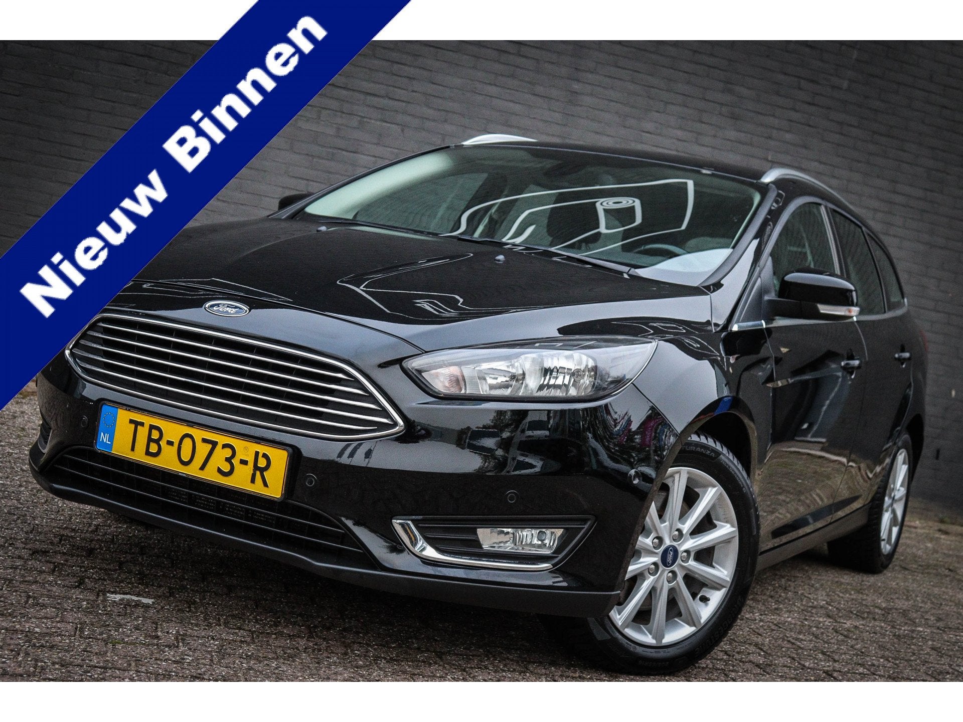 Ford FOCUS Wagon 1.5 Titanium Net binnen-Nu al te bezichtige, Stof, 4 cilinders, 150 pk, Zwart