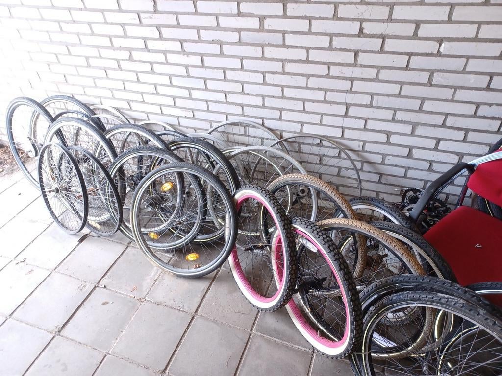 Grote partij fiets wielen, Fietsen en Brommers, Overige Fietsen en Brommers, Ophalen, Gebruikt