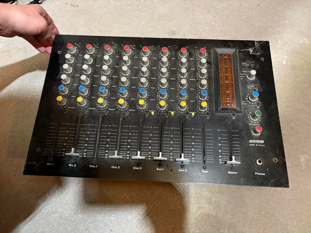Dateq GMP 8 Stereo Mengpaneel, Muziek en Instrumenten, Mengpanelen, Ophalen of Verzenden, Gebruikt, 5 tot 10 kanalen, Microfooningang