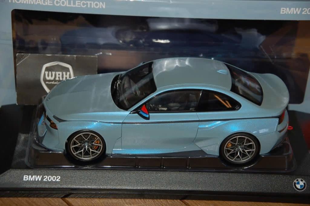 1:18 BMW 2002 HOMMAGE Norev special edition in box UNIEK WRH, Hobby en Vrije tijd, Modelauto's | 1:18, Verzenden, Zo goed als nieuw