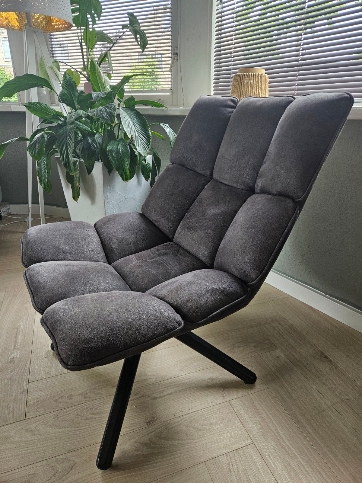 Grijze fauteuil/ draaistoel - Zeer goede staat, Ophalen, Hout, Gebruikt, Modern, Lounge