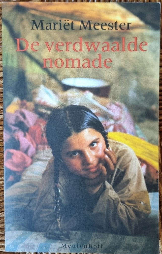 De verdwaalde nomade - Mariët Meester - IZGST, Ophalen of Verzenden, Zo goed als nieuw, Mariët Meester, Azië