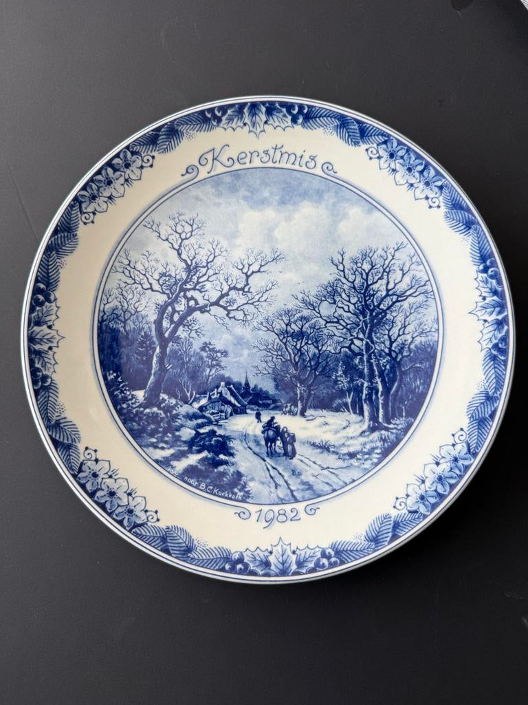 Porceleyne Fles Delft bord kerstmis 1982, Ophalen of Verzenden