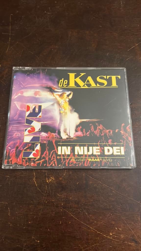 De kast, in nije dei, Ophalen of Verzenden, Zo goed als nieuw, Levenslied of Smartlap