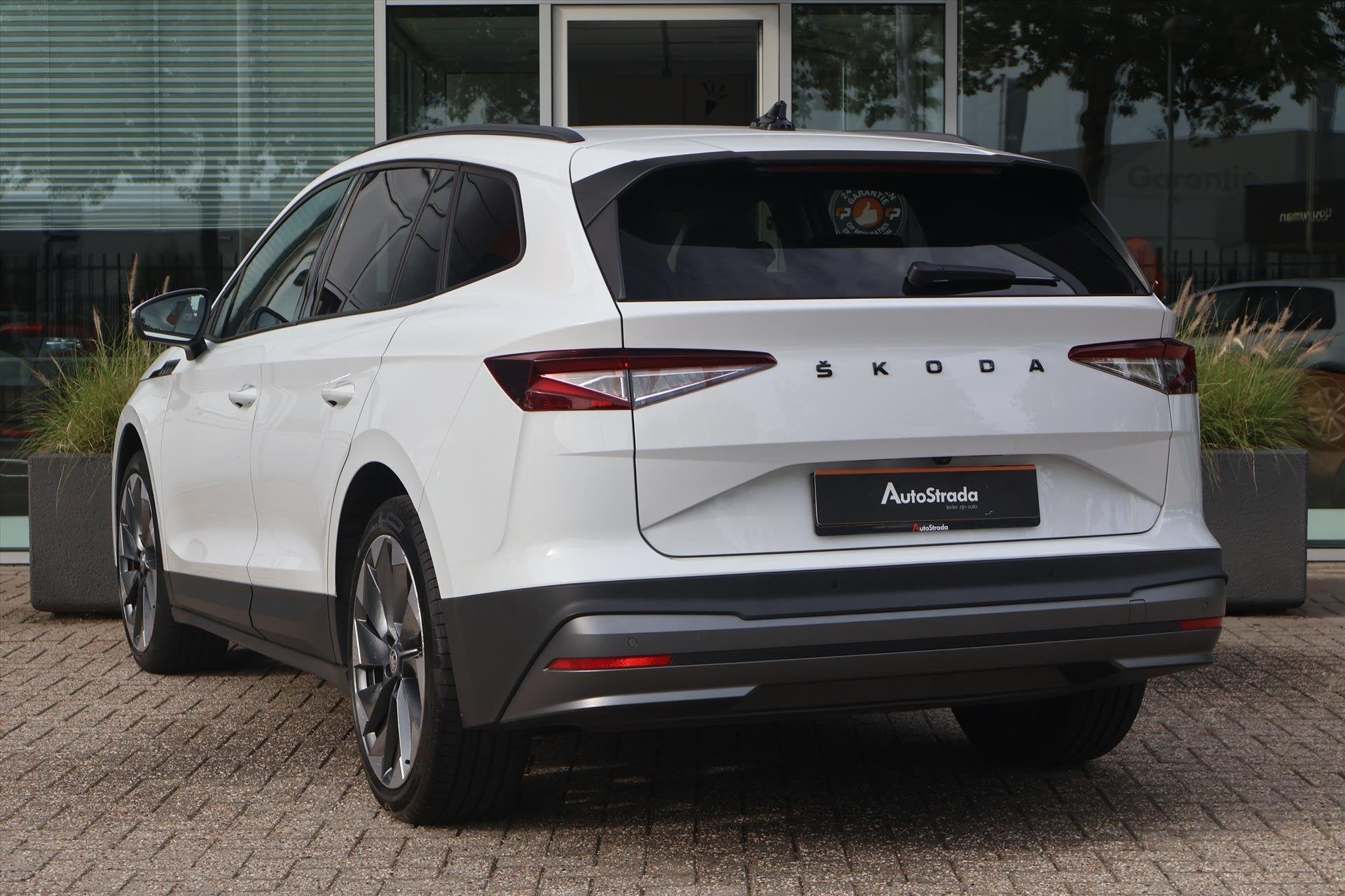 Skoda Enyaq Iv 60 Elektromotor 180pk SoH 91% | Virtual | Nav, Automaat, Dealer onderhouden, Gebruikt, 95 pk