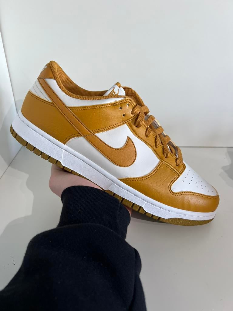Nike dunk low Next Nature Phantom Gold, Overige kleuren, ., Nieuw, Ophalen of Verzenden