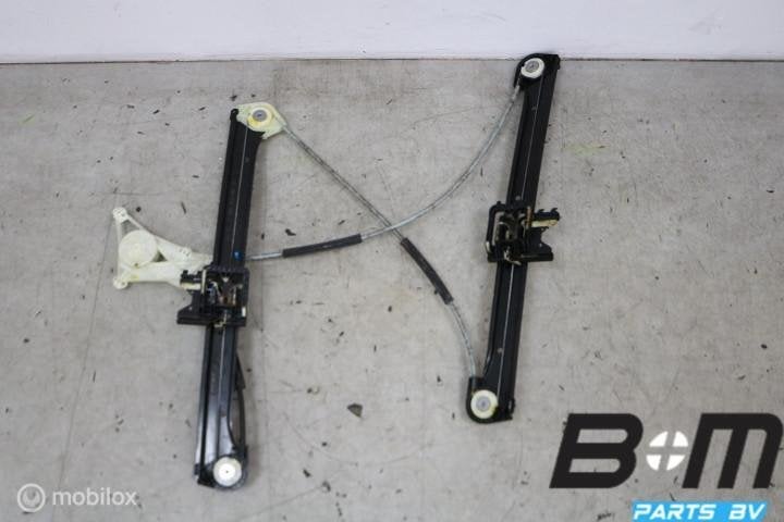 Raammechaniek linksvoor Audi A3 8V SB E-tron 8V4837461, Gebruikt