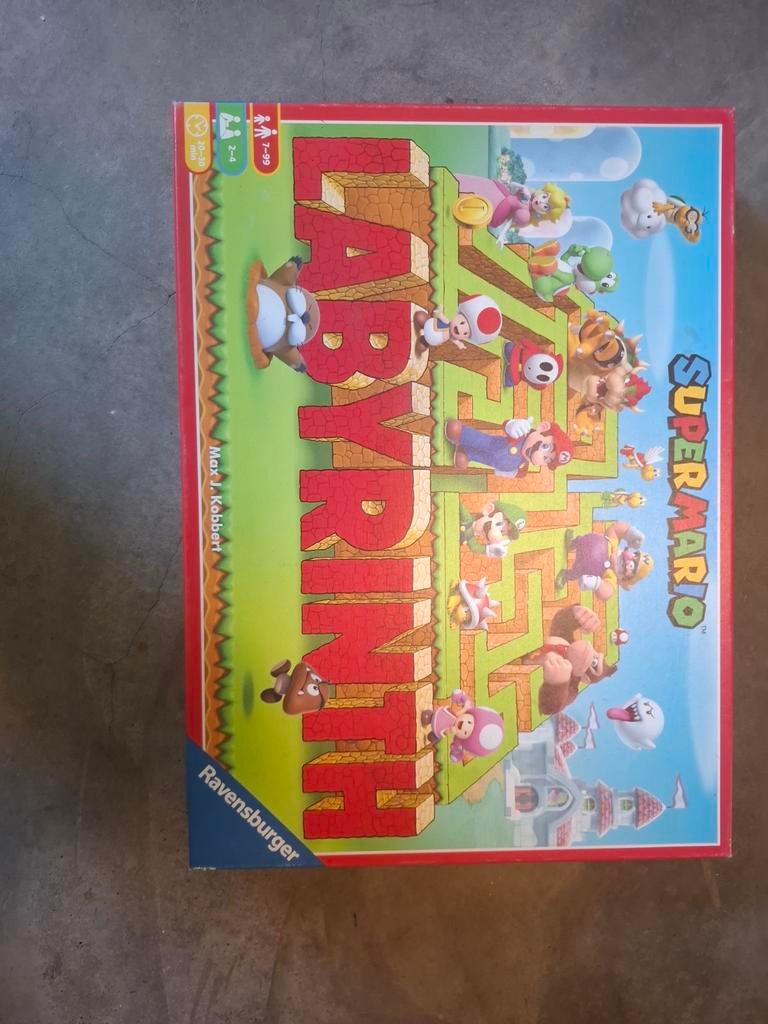 Super Mario Labyrinth Bordspel Ravensburger, Drie of vier spelers, Ophalen of Verzenden, Zo goed als nieuw, Ravensburger