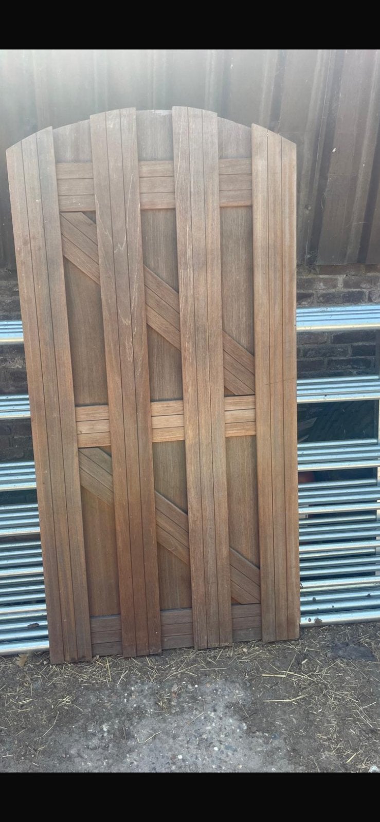 Nieuwe Hardhouten schutting deur (toog model), Ophalen, 1 tot 2 meter, Minder dan 3 meter, Nieuw