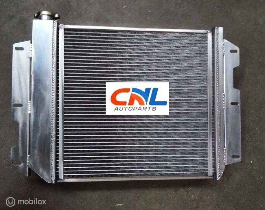 Radiateur Jeep Wrangler TJ YJ 4 row radiator 87-95 97-02, Nieuw, Ophalen of Verzenden