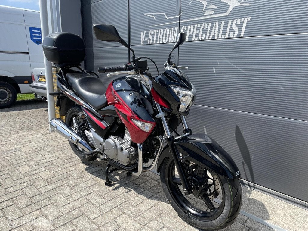 Suzuki Inazuma GW250, 14.000 km! A2 rijbewijs!, Motoren, Motoren | Suzuki, Bedrijf, Overig, 248 cc, 12 t/m 35 kW