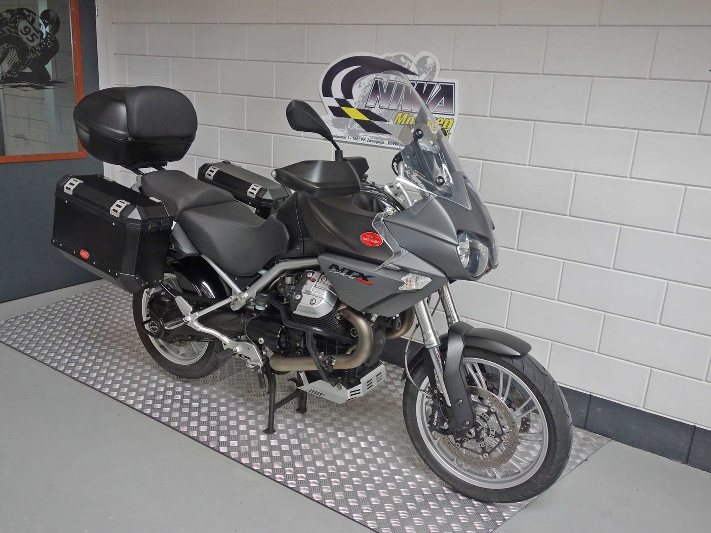 MOTO GUZZI V 9 BOBBER, Motoren, Motoren | Moto Guzzi, 2 cilinders, Motorrijbewijs A, Bedrijf, Meer dan 35 kW