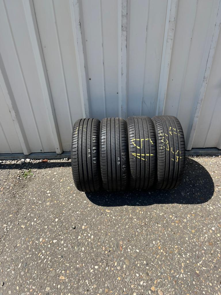 Pirelli Cinturato P7 (P7C2) 205/45 R17 88W XL *, Ophalen, Gebruikt, 17 inch, 205 mm