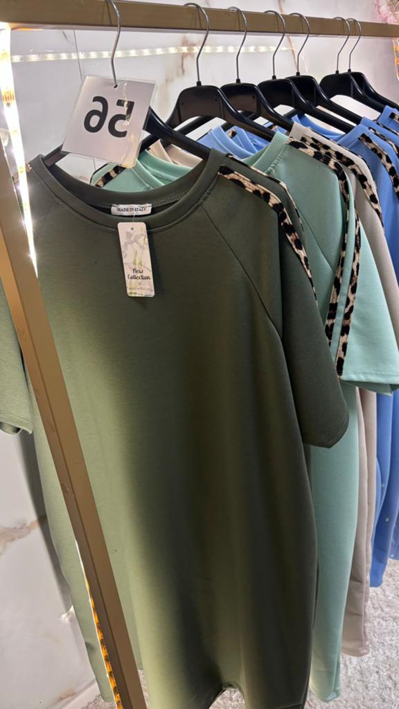 Comfortabele T-shirt Jurk met Luipaardprint partij, Maat 38/40 (M), Geen idee, Nieuw, Ophalen of Verzenden