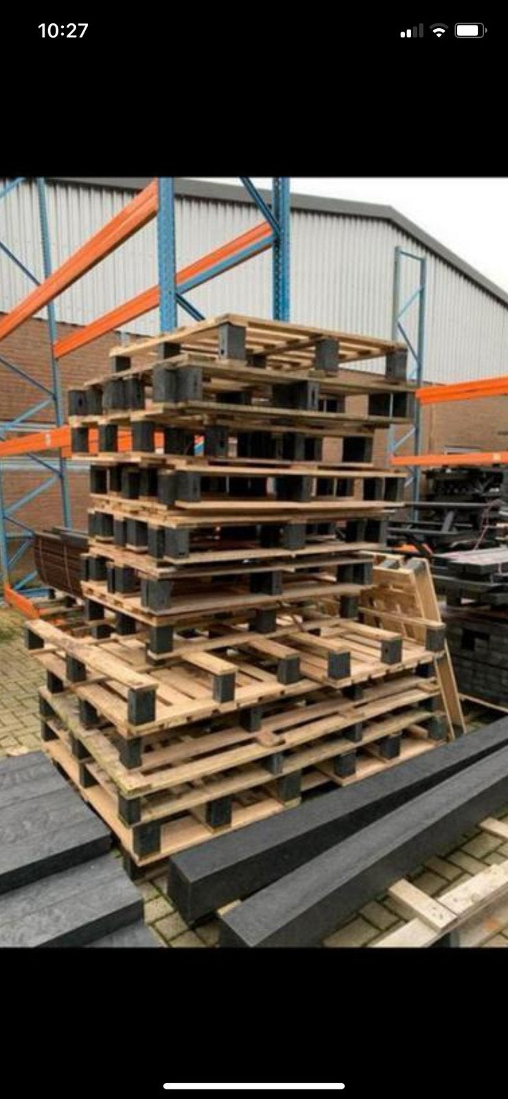 Stapels pallets gratis op te halen voor brandhout, Minder dan 3 m³, Ophalen